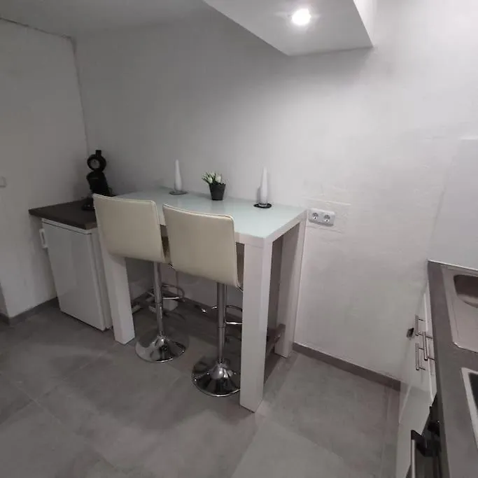 Apartment Ferienwohnung Baden Baden Rastatt Elsass Hugelsheim